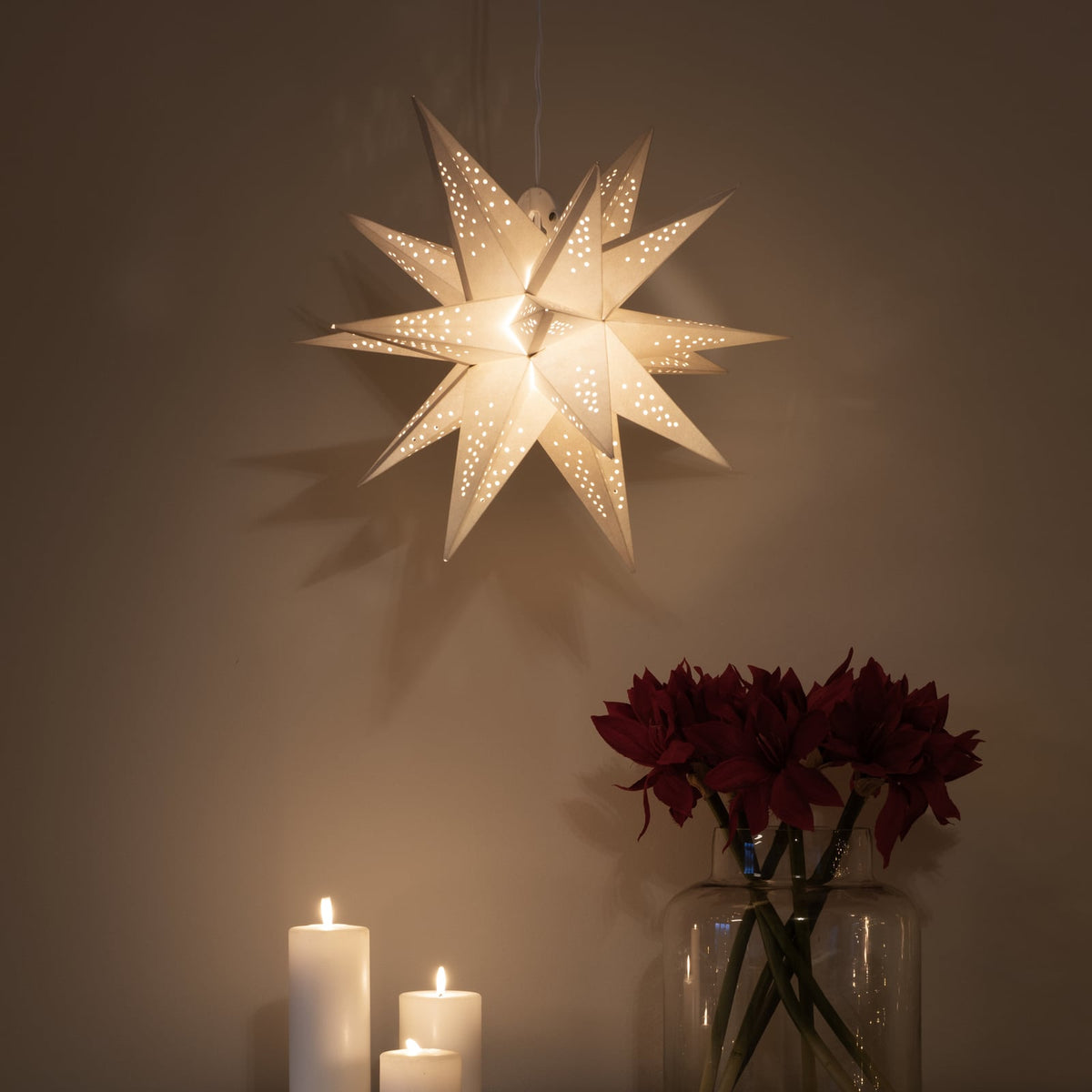 LED-papirstjerne 3D hvit Ø45 cm dimbar varmhvit forfra