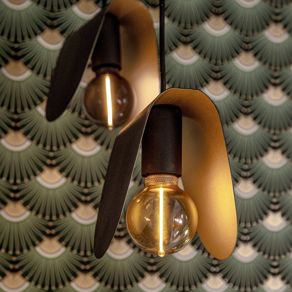LED-pære DecoLED One G80 E27 2W amber detalj av glass