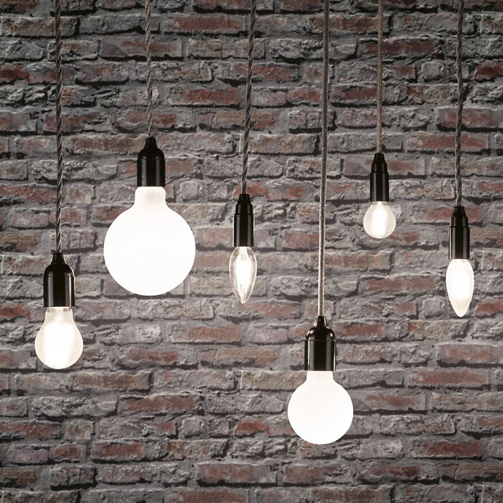 LED-pære E14 dråpeform 6,5W 4000K matt Paulmann montert i lampe