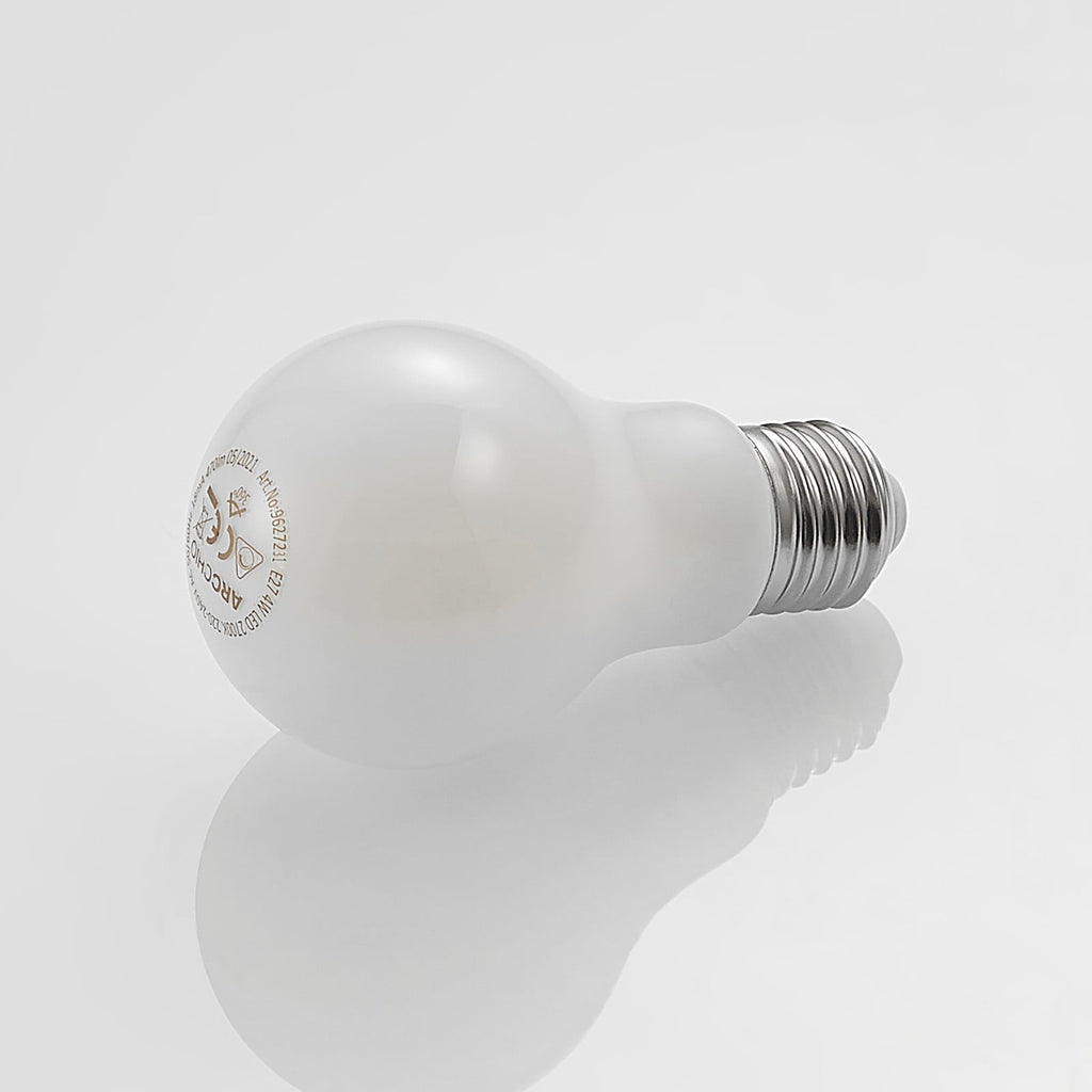 LED-pære E27 8W 2700K dimbar opal pæreform detalj