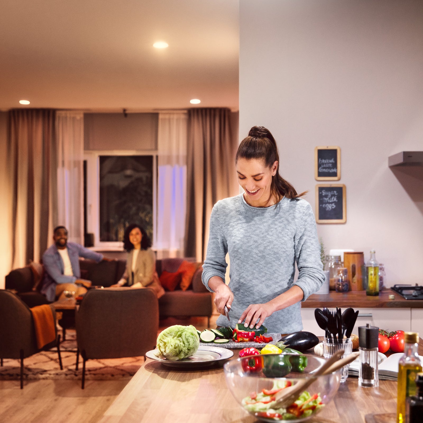 LED-pære E27 9W varmhvit dimbar Bluetooth Zigbee 2-pk Philips Hue nærbilde