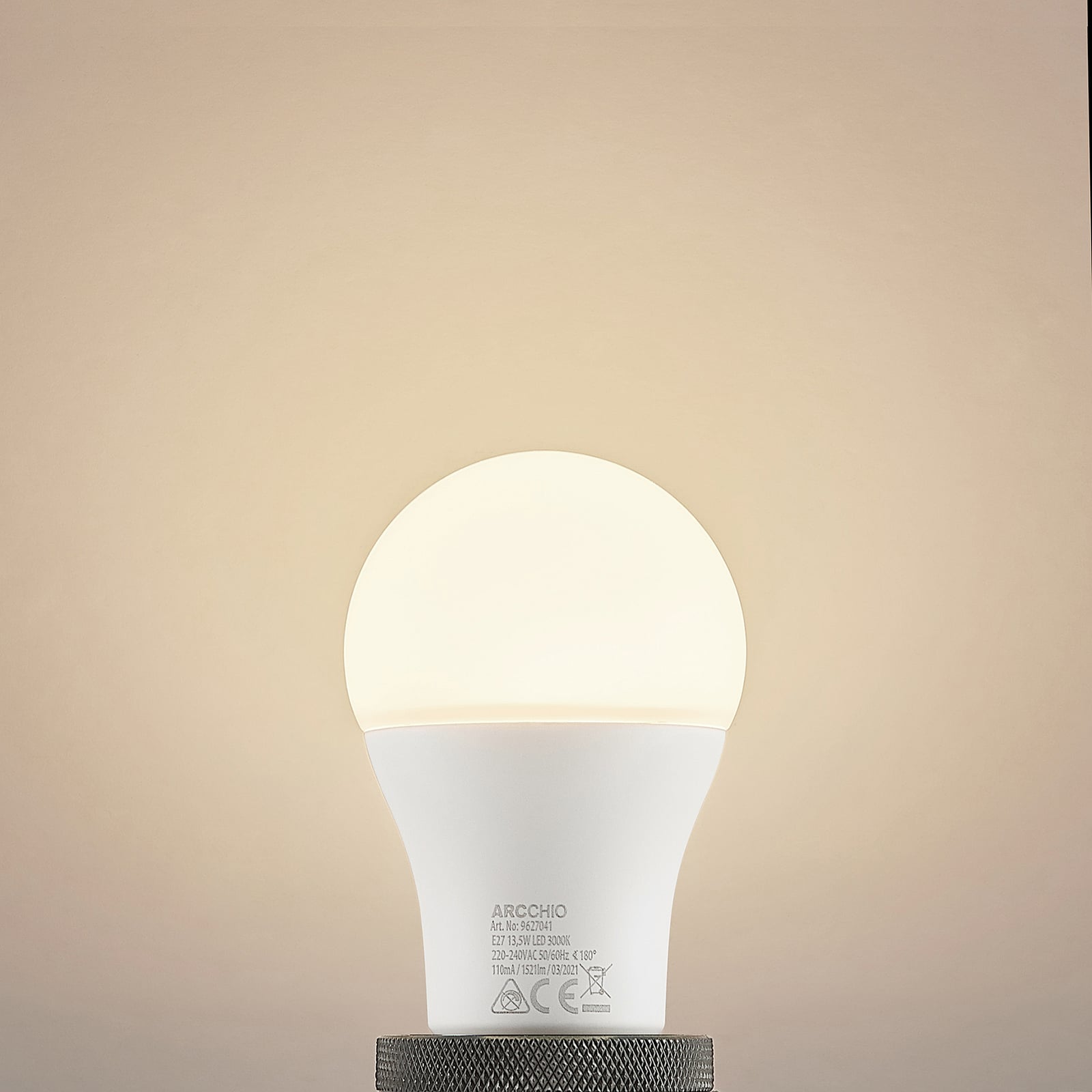 LED-pære E27 A60 13,5W opal 3000K 1521 lm fra Arcchio bakside