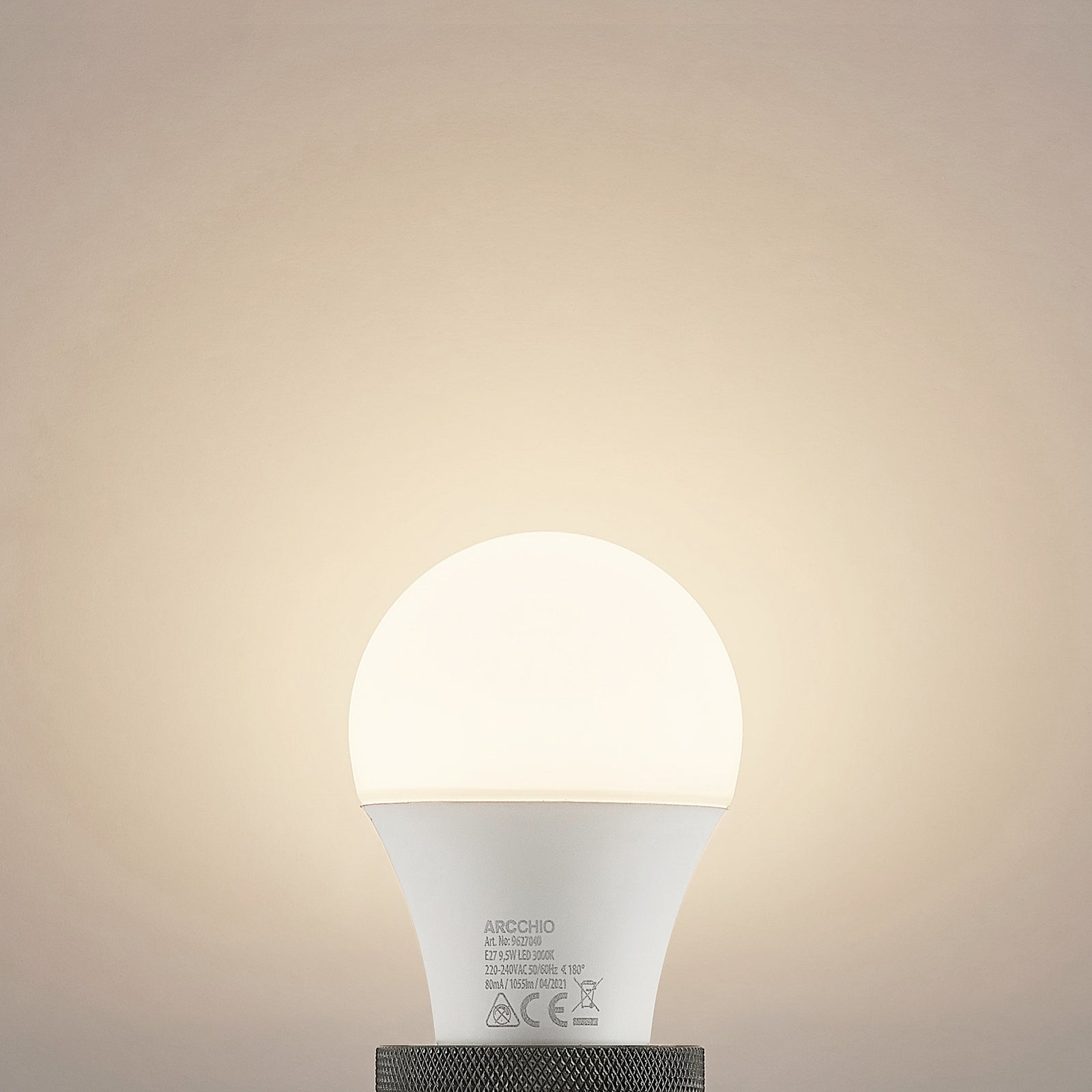 LED-pære E27 A60 9,5W 3000K opal nærbilde