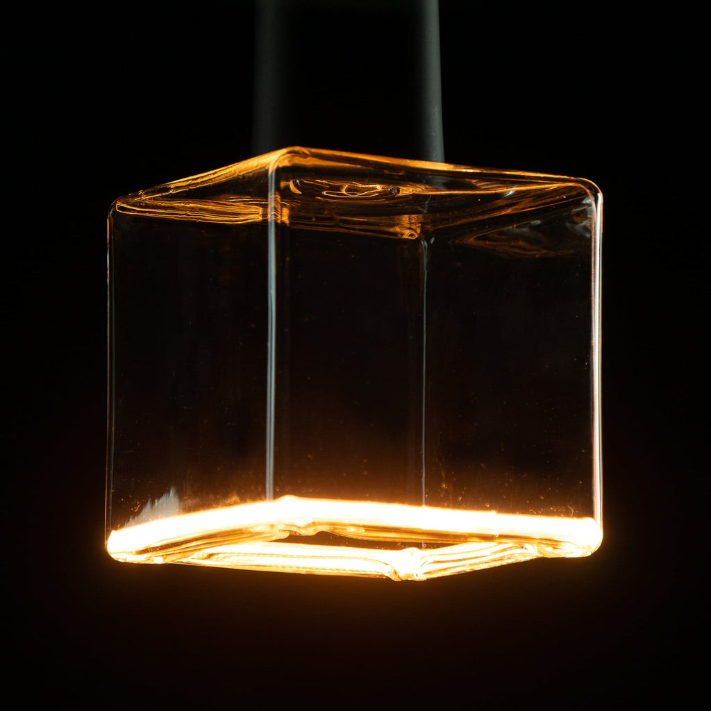LED-pære Floating Cube E27 4,5W 2200K dimbar klar bakside