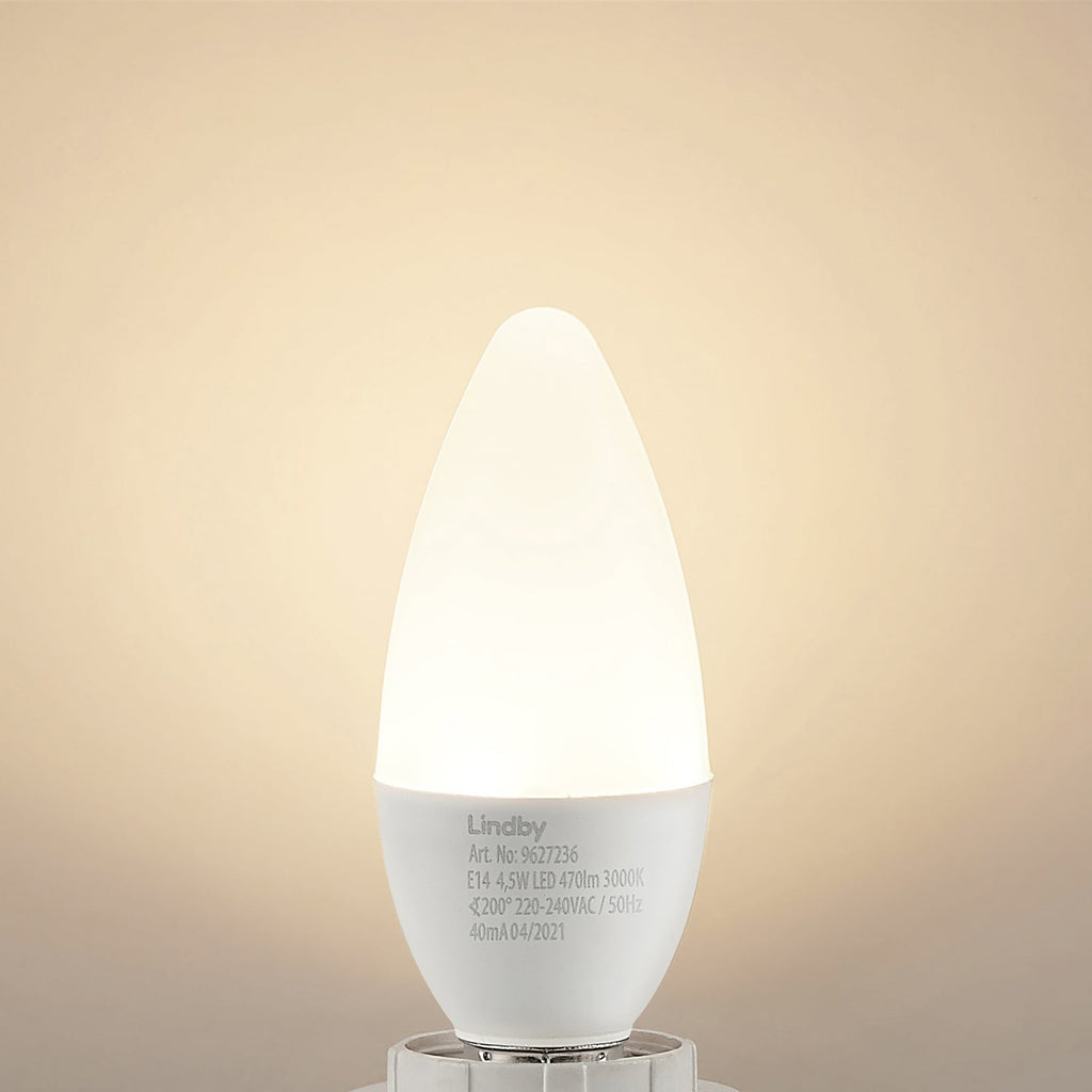 LED-pære kronelysform E14 4,5W 3000K opal 470lm 3-pk - Lindby nærbilde