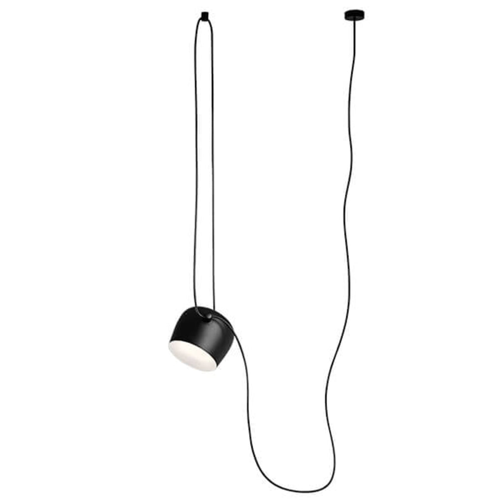 LED pendellampe Aim design svart Ø24 cm dimbar 16W bakside