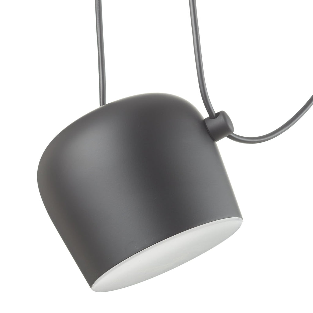 LED pendellampe Aim Small dimbar svart Ø17 cm 12W nærbilde