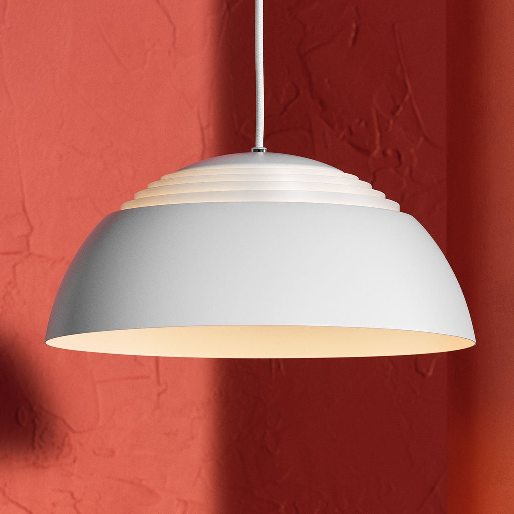 LED pendellampe AJ Royal dimbar hvit Ø37 cm forfra