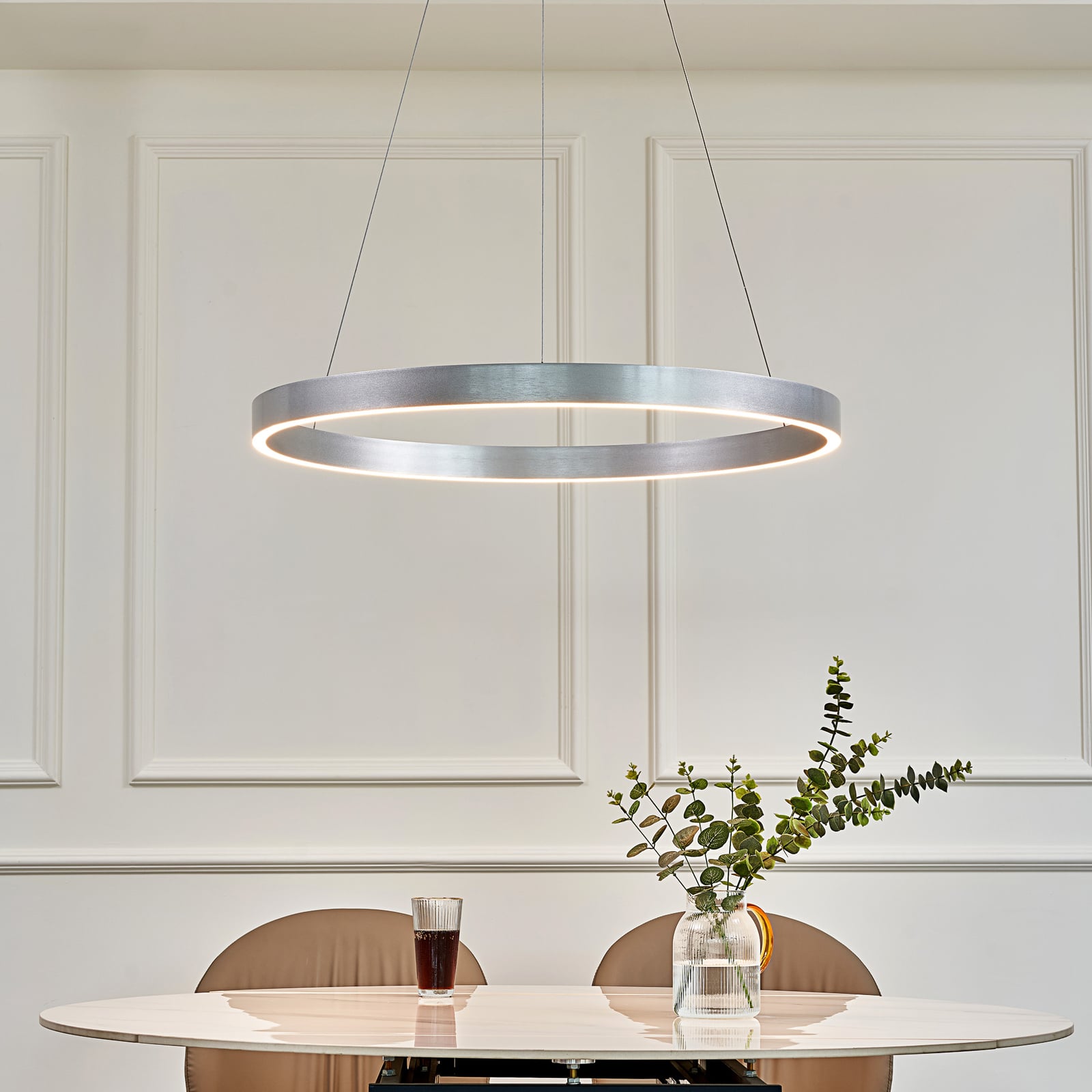 LED pendellampe Answin aluminium sølv Ø80 cm forfra