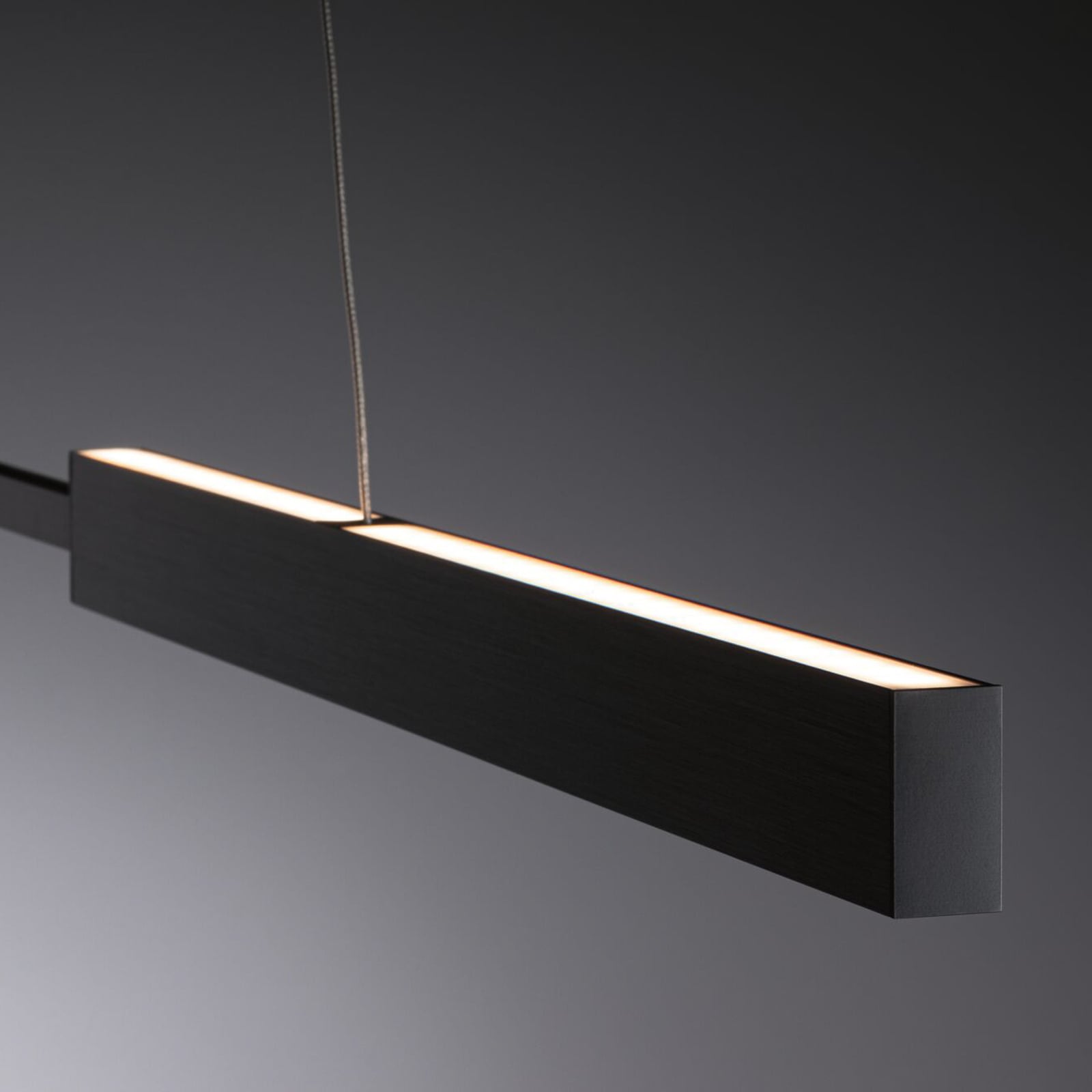 LED pendellampe Aptare dimbar ZigBee svart 180 cm lengdejustering