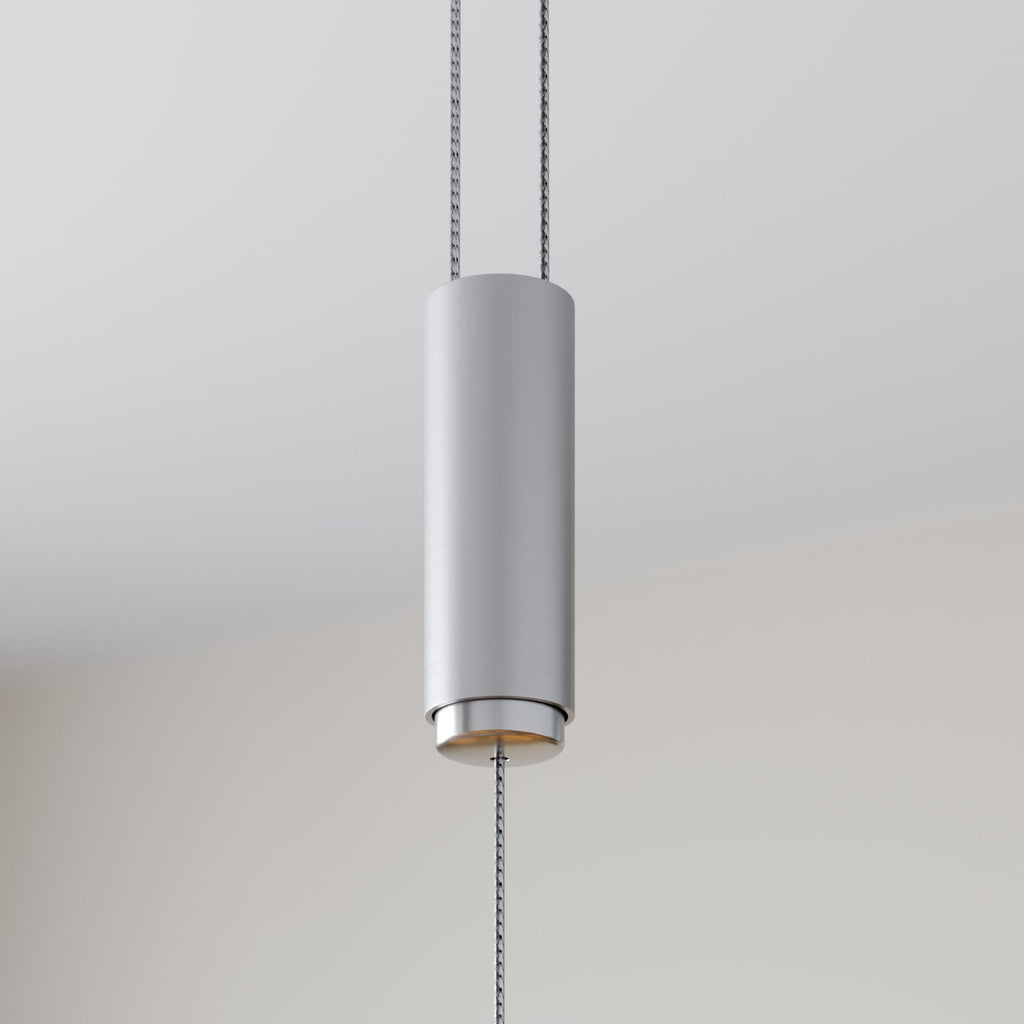 LED pendellampe Arnik dimbar matt nikkel nærbilde av dimmer