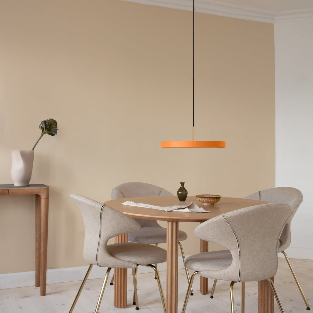 LED pendellampe Asteria Mini oransje/messing lysdetalj