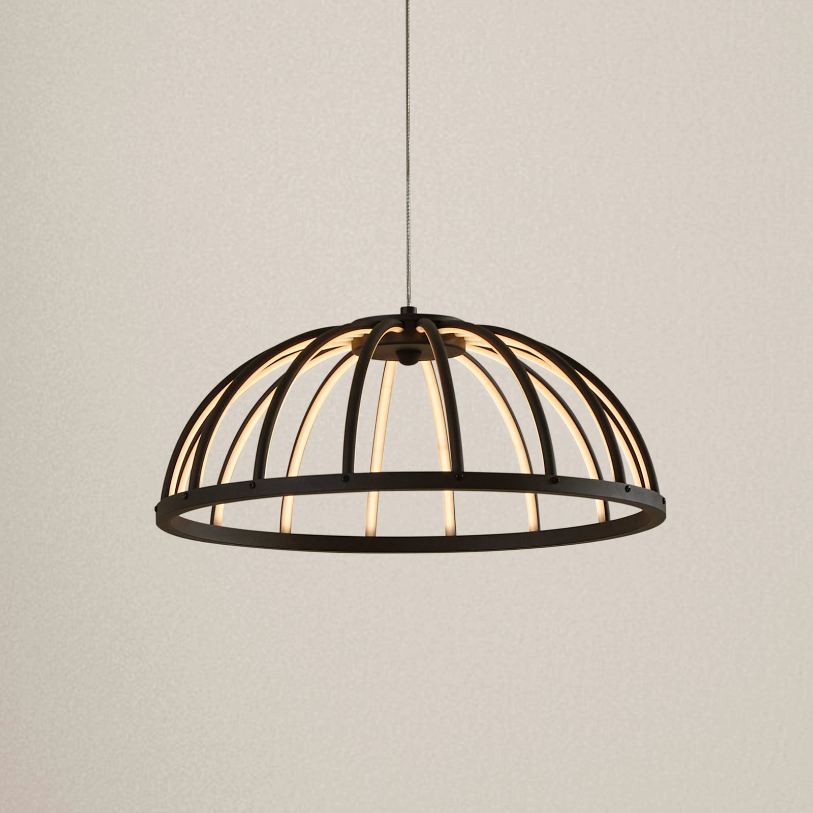 LED pendellampe Attea dimbar svart aluminium Ø40 cm forfra