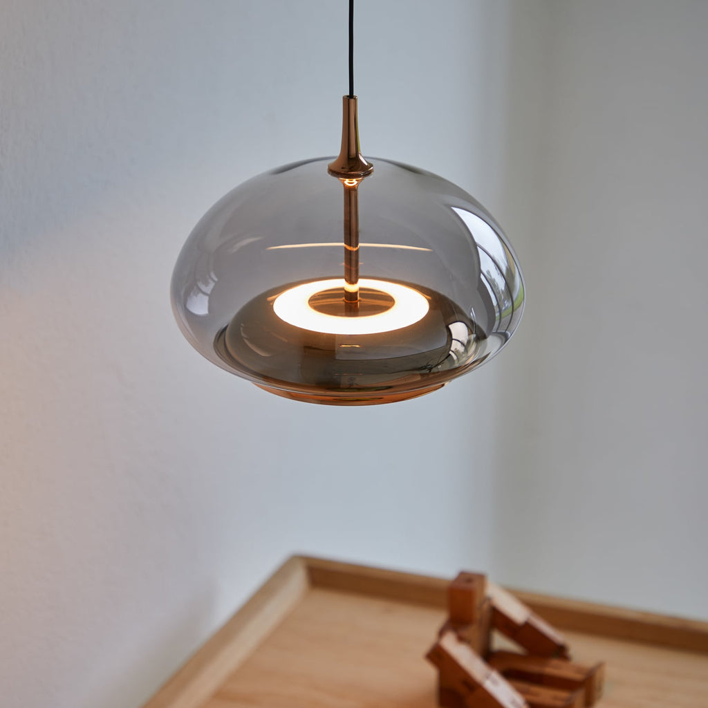 LED pendellampe Avalon røykgrå glass dimbar Ø20 cm forfra