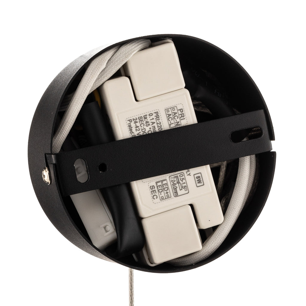 LED pendellampe Bjarko svart/messing detalj rillet struktur