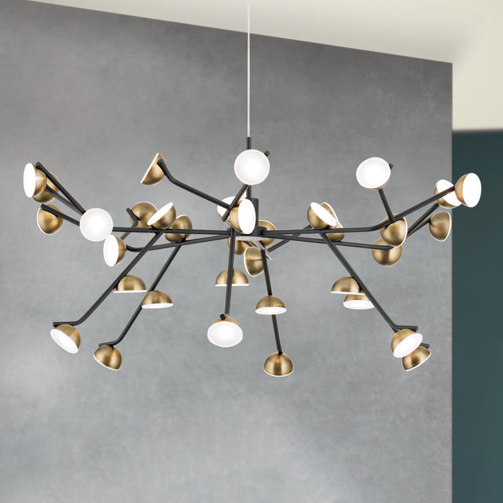 LED pendellampe Blossom 36-lys svart/gull Ø76 cm forfra