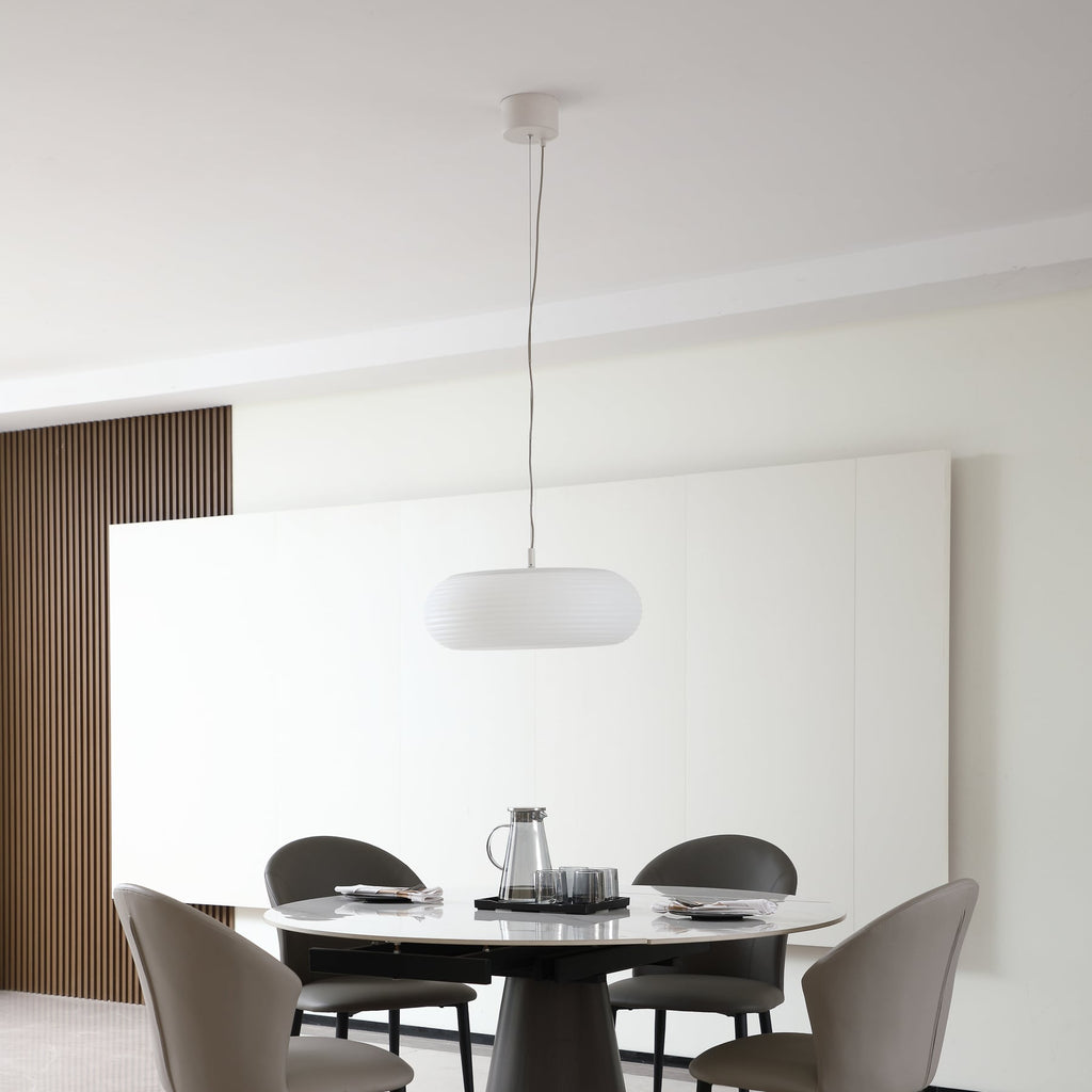 Detalj av LED pendellampe Bolti dimbar RGBW CCT Ø50 cm Tuya