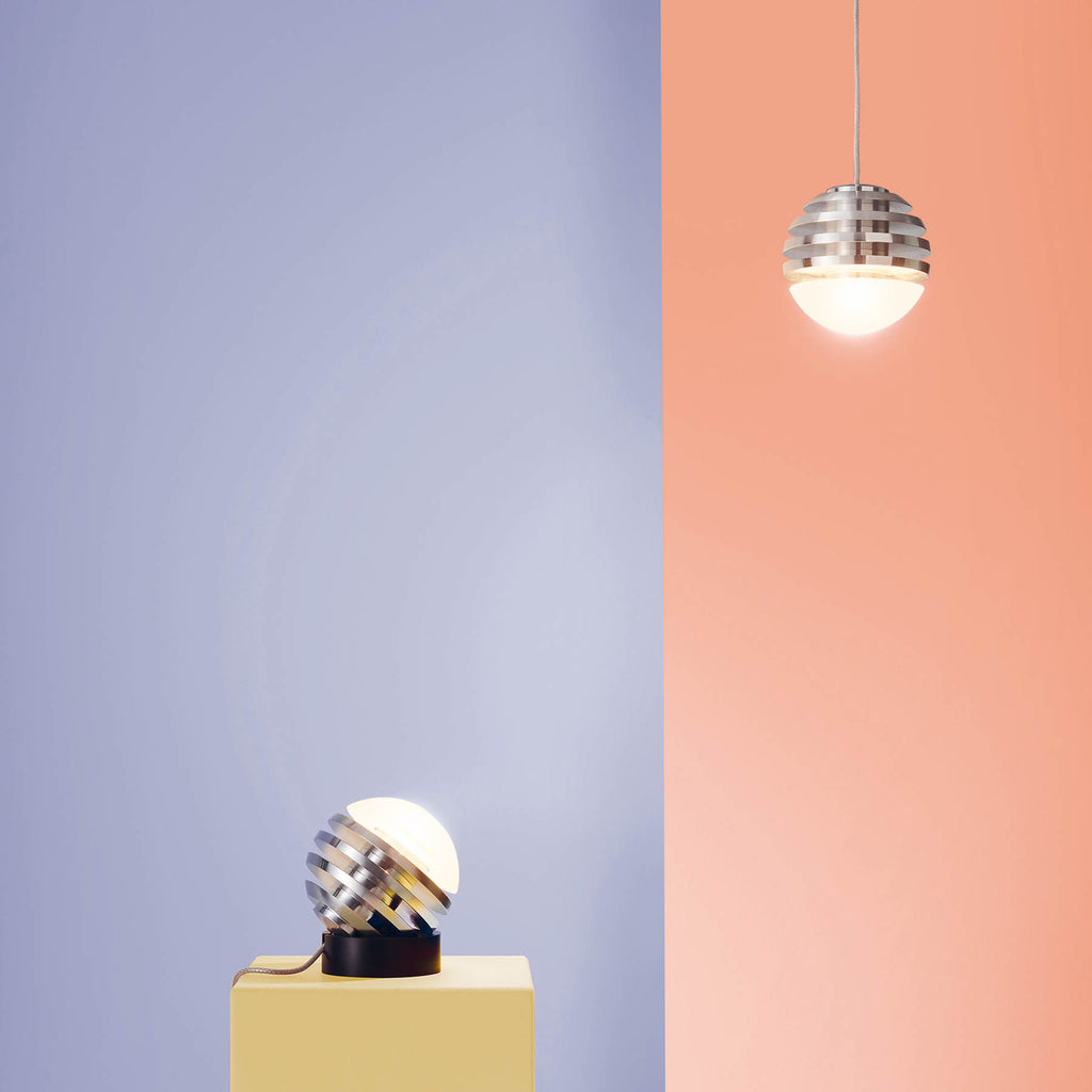 LED pendellampe Bulo Micro dimbar aluminium Ø12,5 cm detalj av touchdimmer