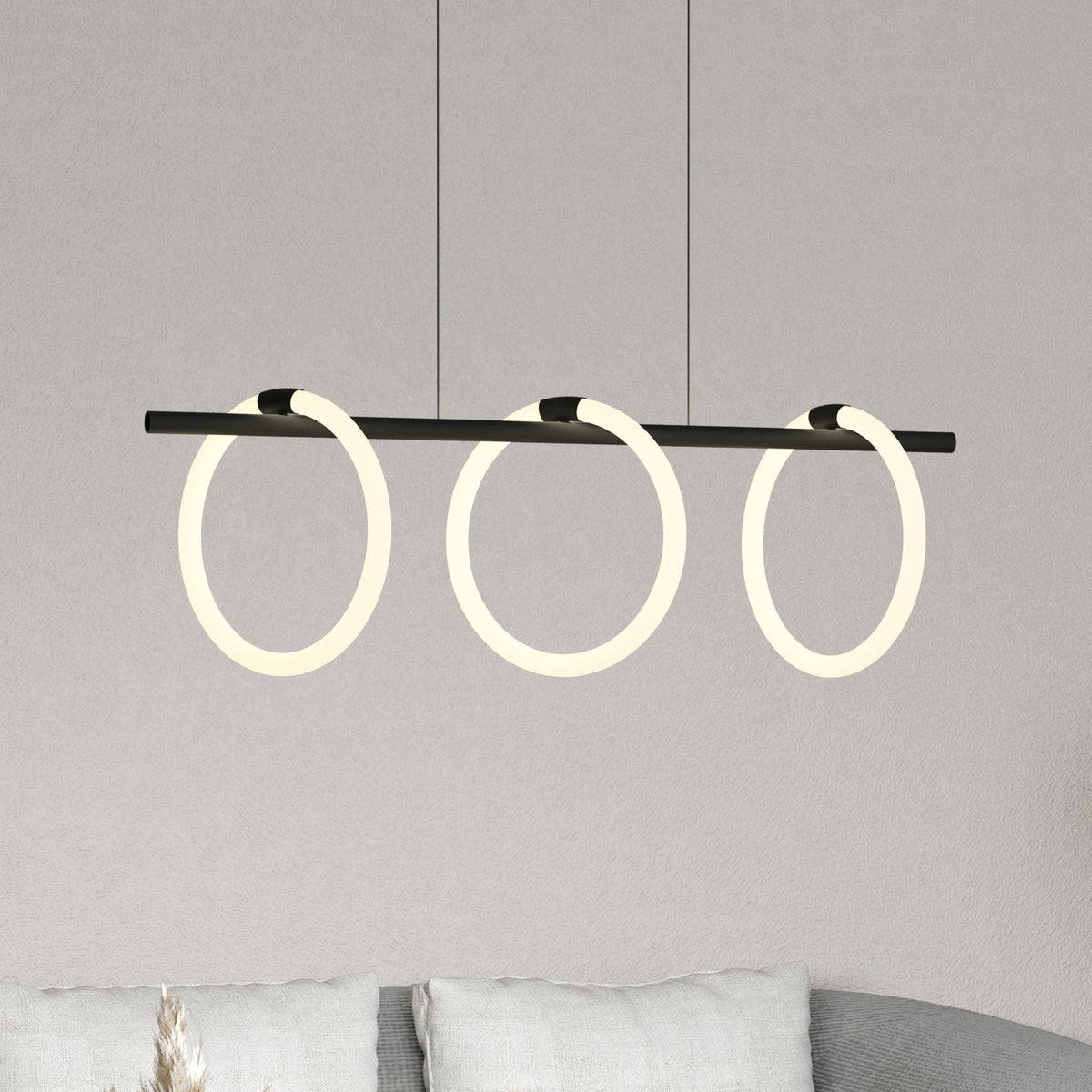 LED pendellampe Caranacoa 3-lys svart/hvit 78 cm forfra
