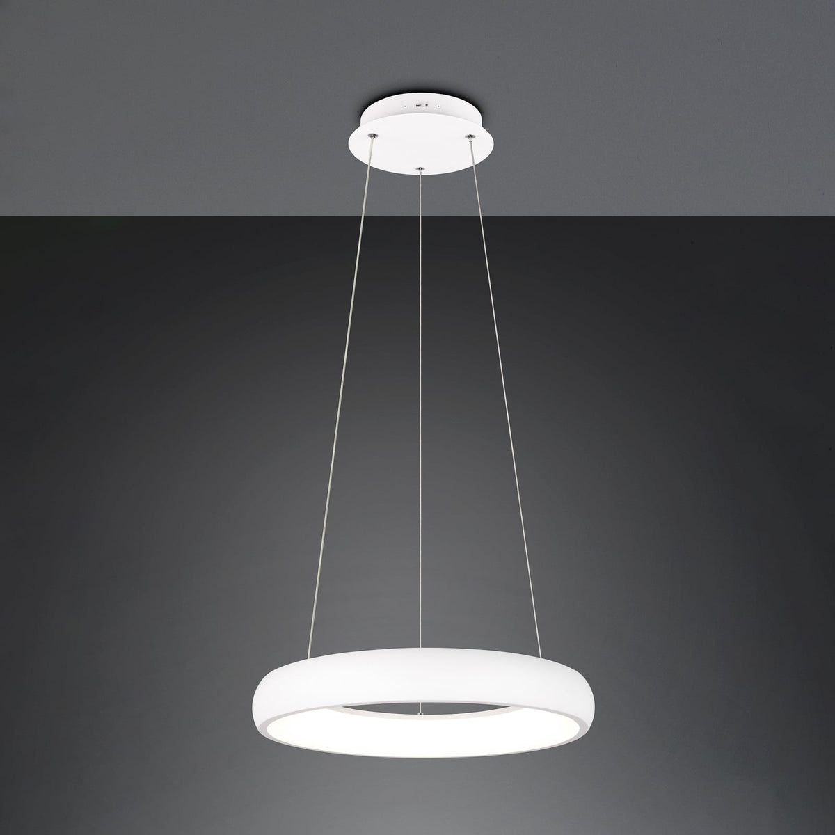LED pendellampe Cardona ring Ø46,5 cm dimbar CCT hvit matt bakside