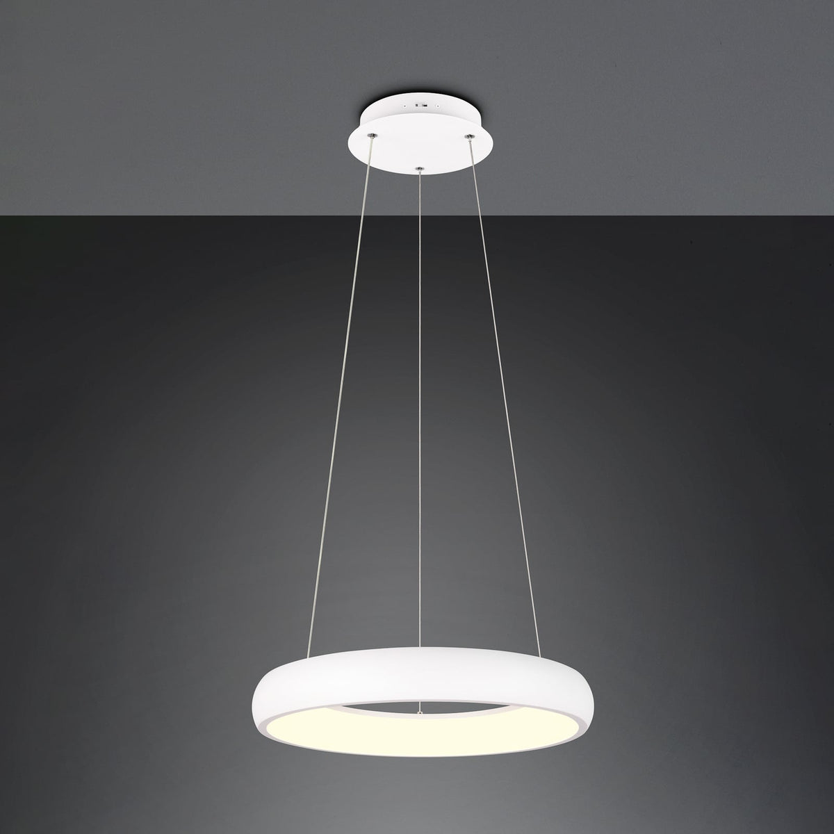 Detaljbilde av LED pendellampe Cardona ring Ø46,5 cm dimbar CCT hvit matt