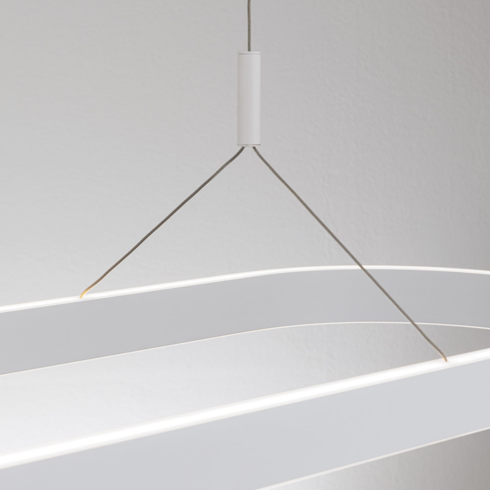 LED pendellampe Carrara hvit høydejusterbar CCT 120 cm 80W - ORION justerbar høyde funksjon