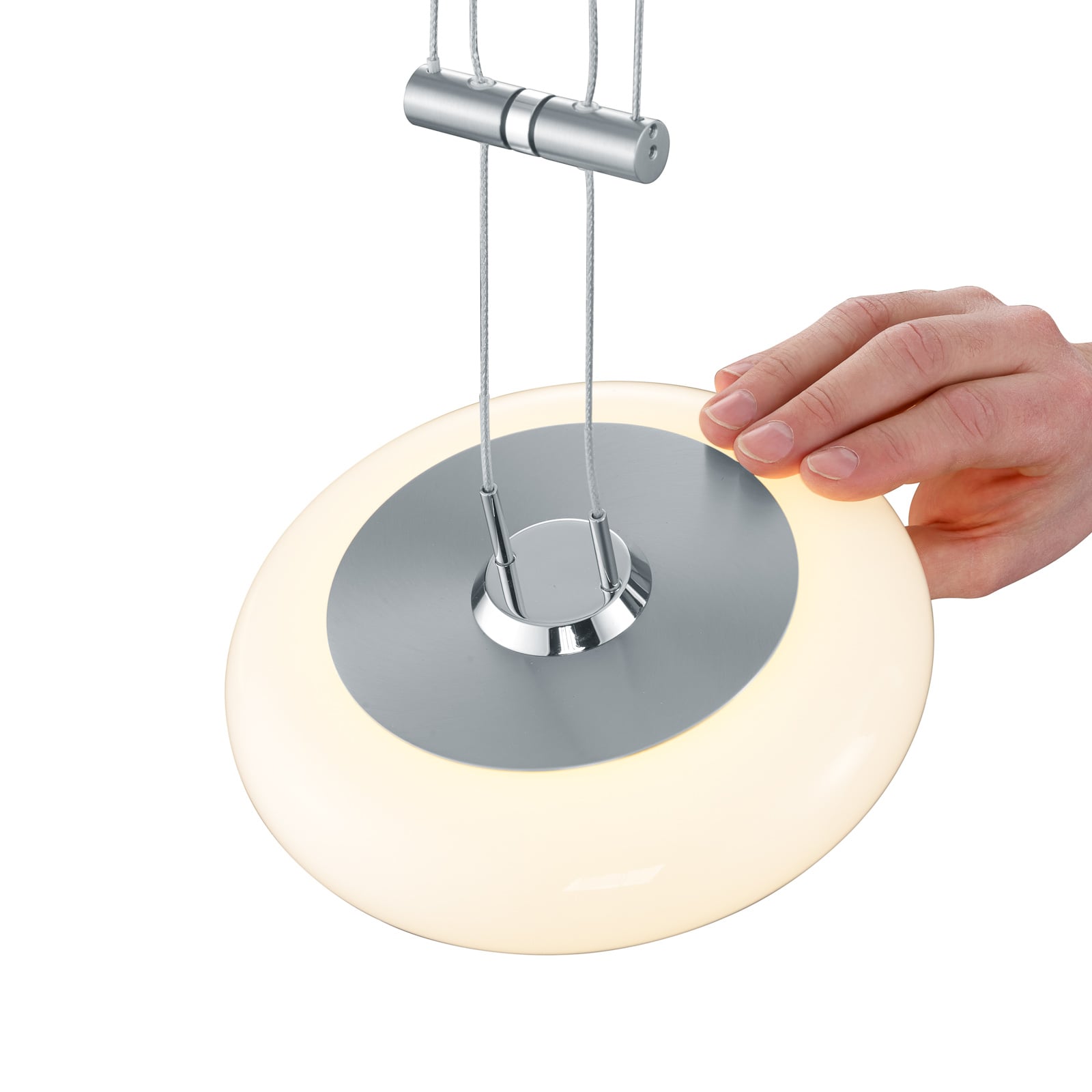 LED pendellampe Centa montert i stue