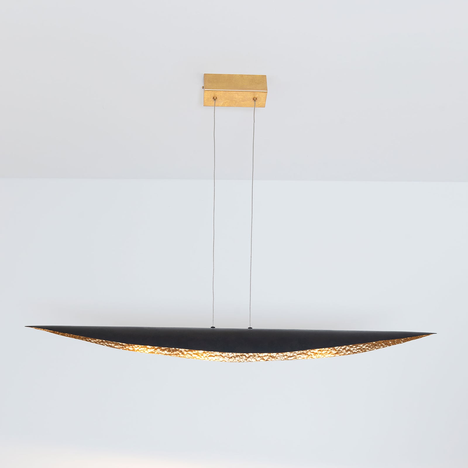 Bakside av LED pendellampe Chiasso svart-brun/gull jern dimbar 121 cm