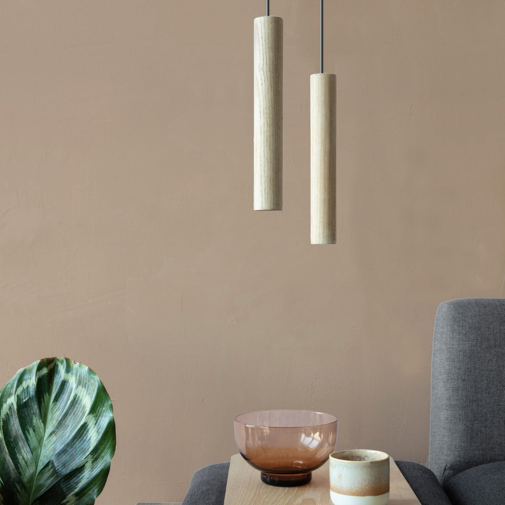 LED pendellampe Chimes Tall eik 2W varmhvit montert i rom
