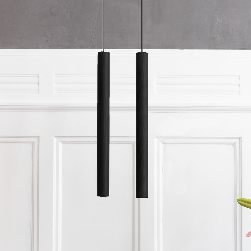 Detalj av LED pendellampe Chimes Tall eik svart