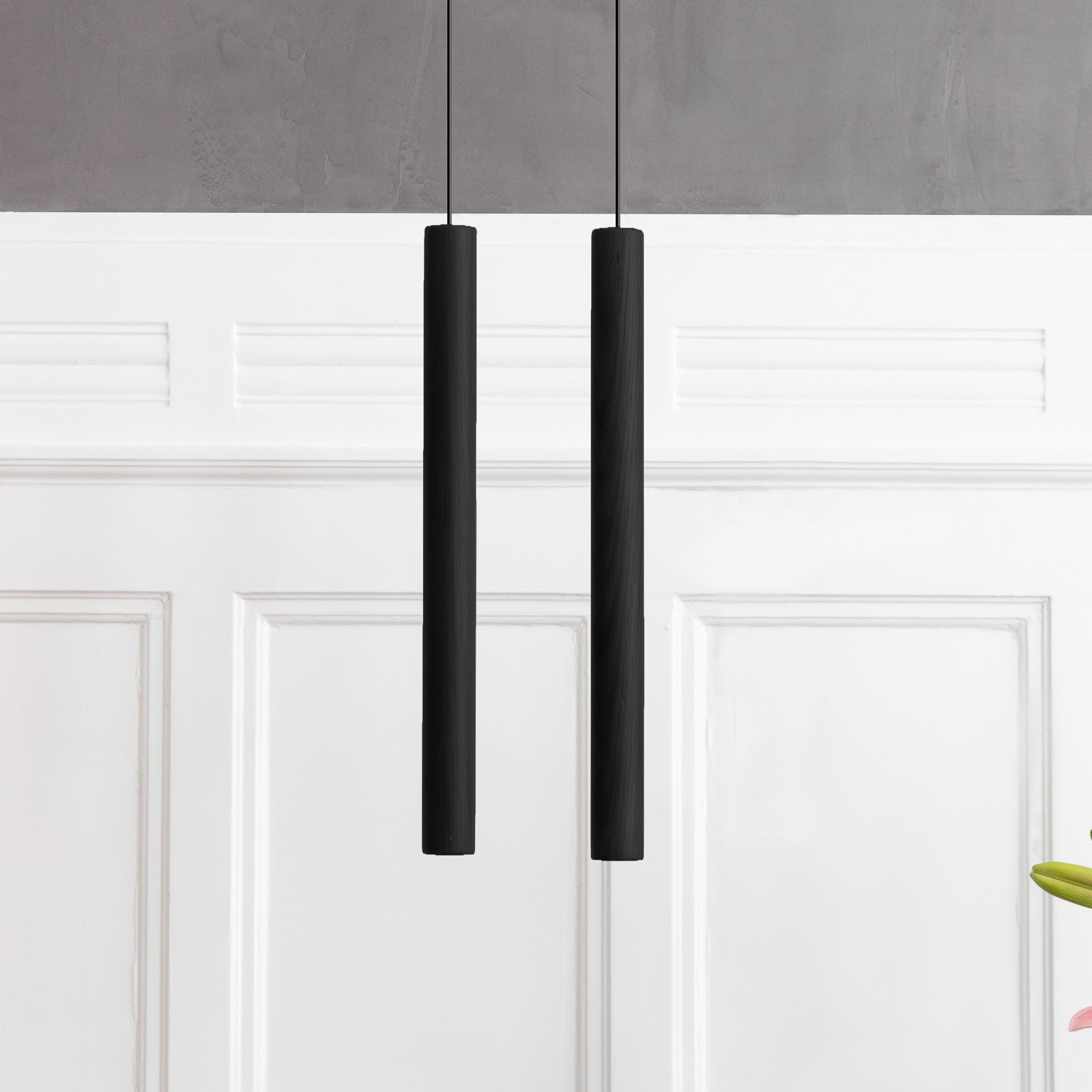 Detalj av LED pendellampe Chimes Tall eik svart