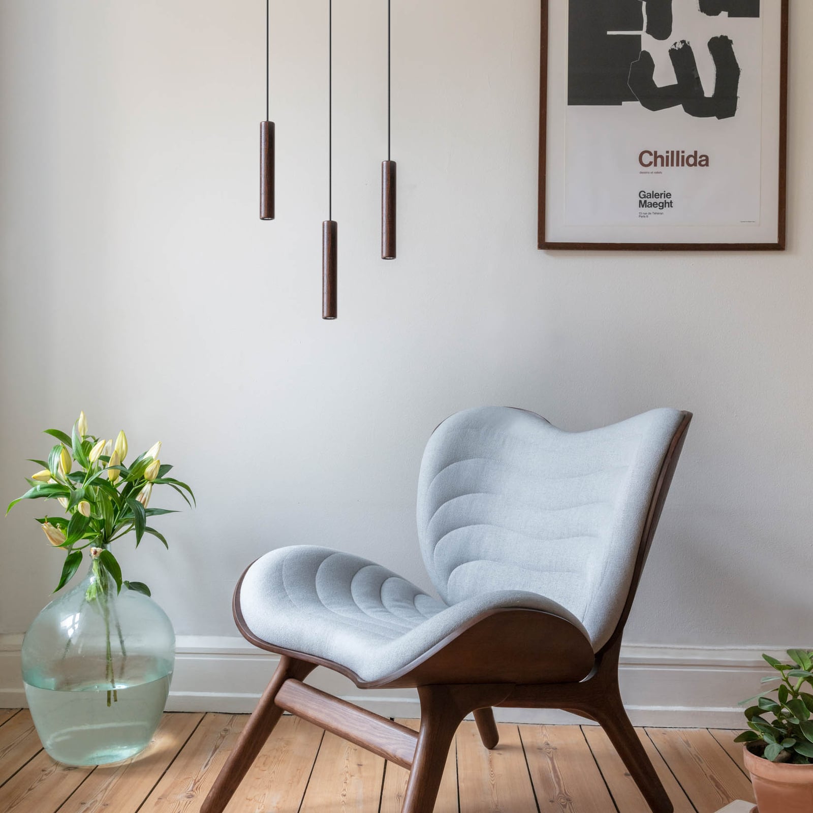 LED pendellampe Chimes Tall mørk eik med oppheng