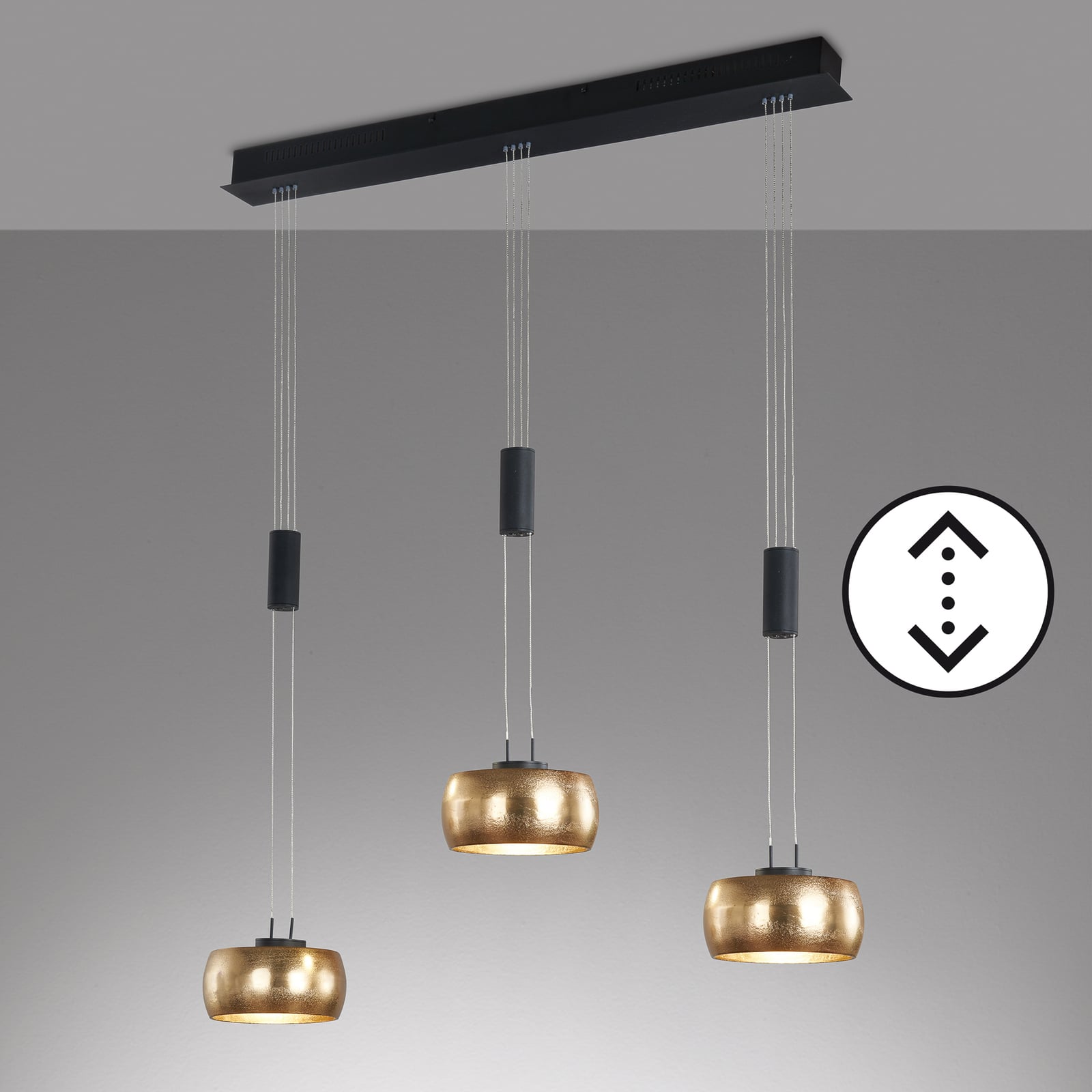 Detalj av LED pendellampe Colette 3-lys gull/svart dimbar 100 cm