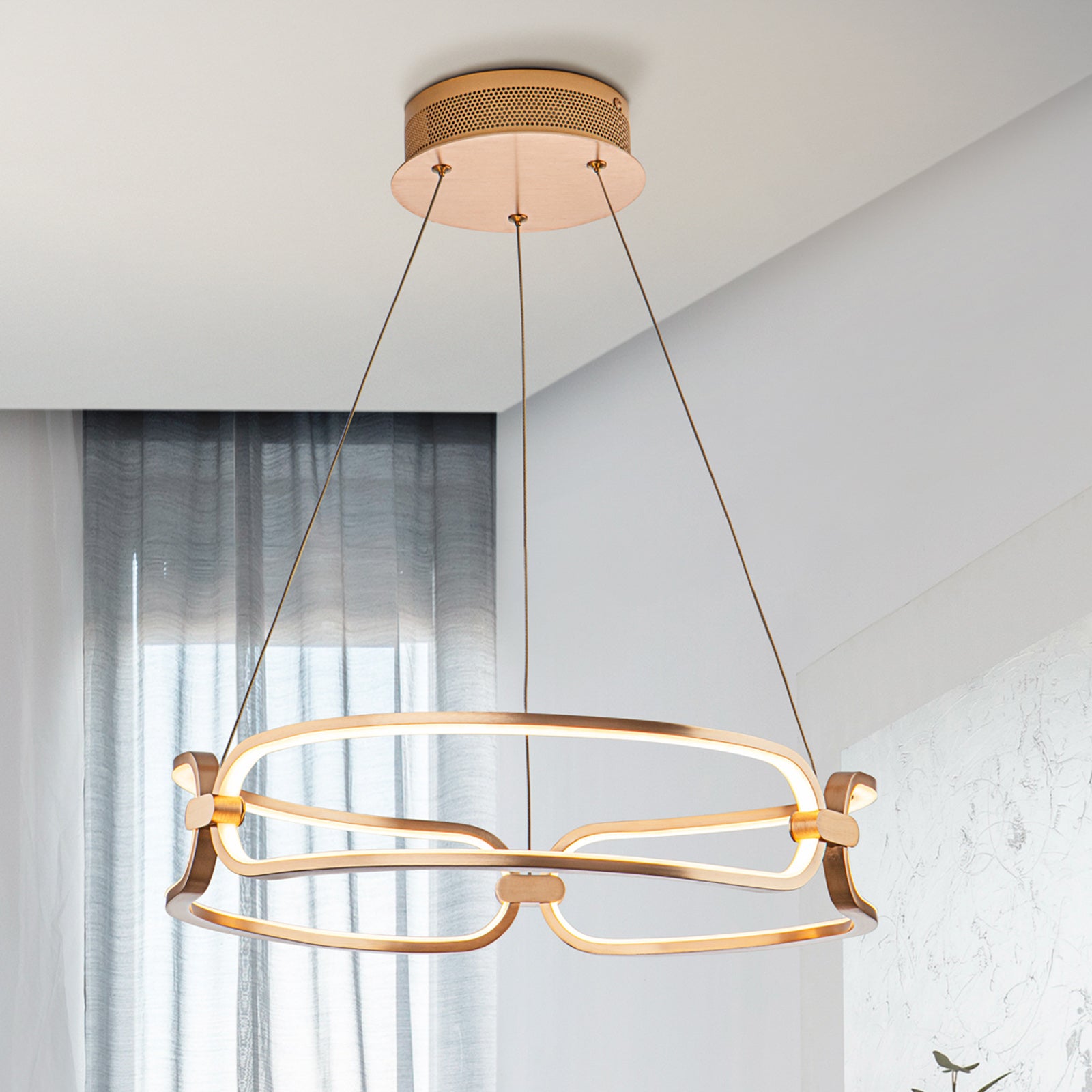 Detalj av LED pendellampe Colette 3-lys roségull aluminium