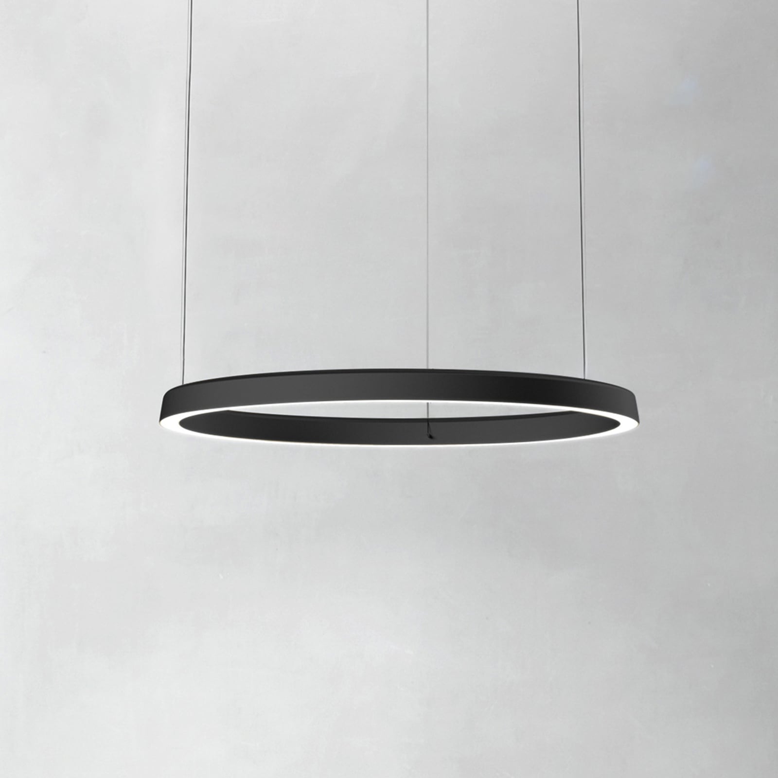 LED pendellampe Compendium Circle Ø72 cm dimbar svart forfra