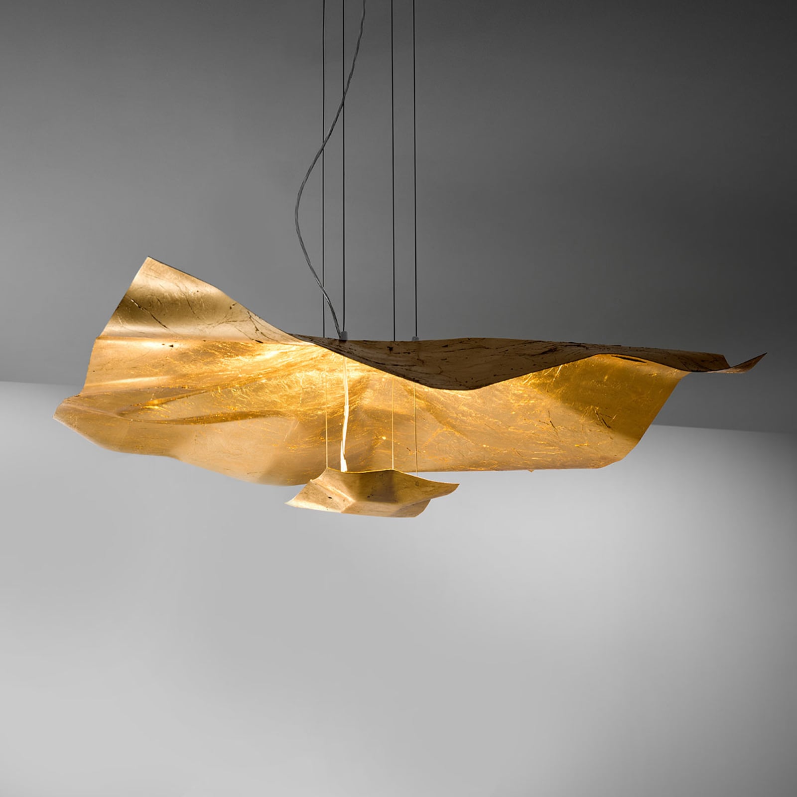 LED pendellampe Crash gull stål 100x100 cm forfra