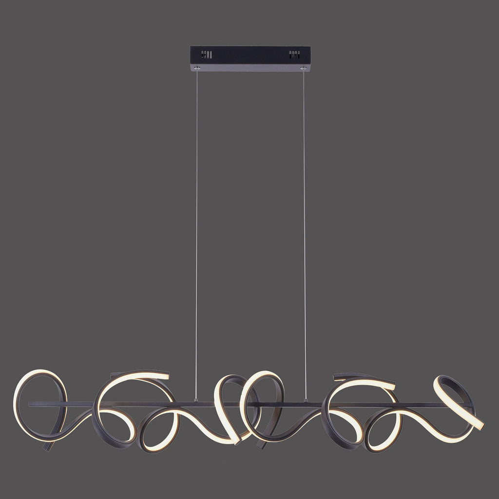 LED pendellampe Curls dimbar svart aluminium montert i rom