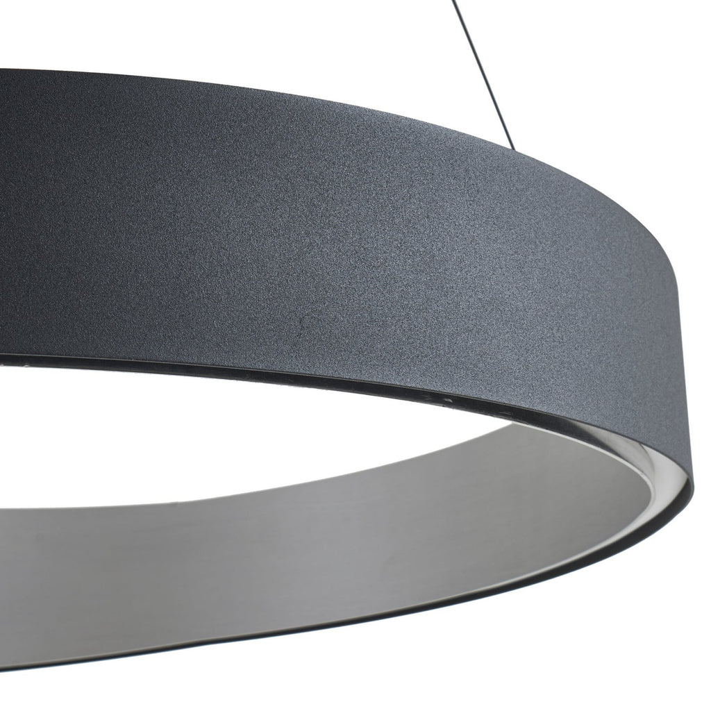 LED pendellampe Daelor svart alu Ø70 cm fra siden