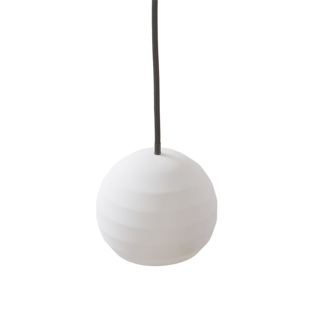 LED pendellampe Darkorin gips hvit side