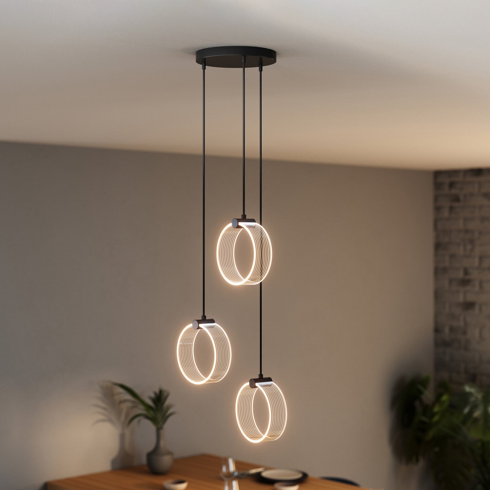 LED pendellampe Decor Circle 3-lys CCT svart Ø30 cm forfra
