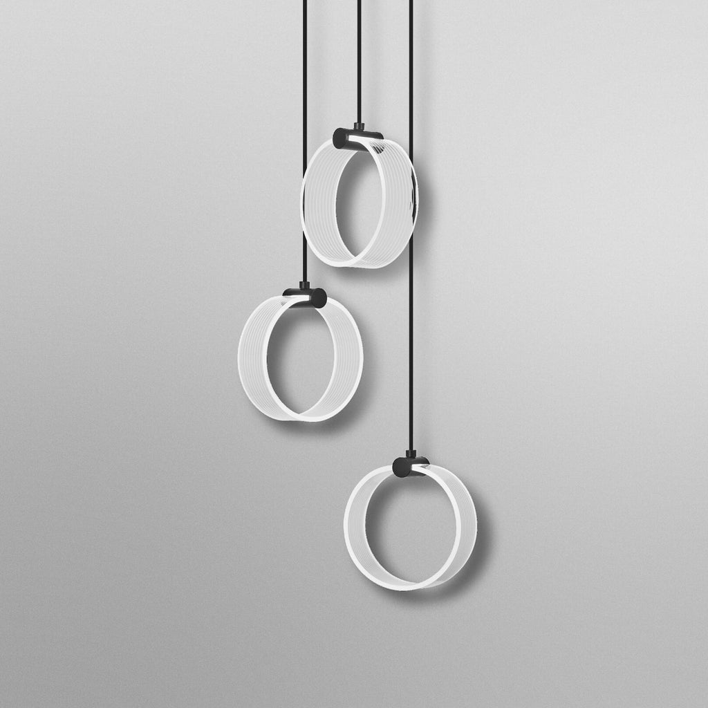 LED pendellampe Decor Circle 3-lys CCT svart Ø30 cm nærbilde