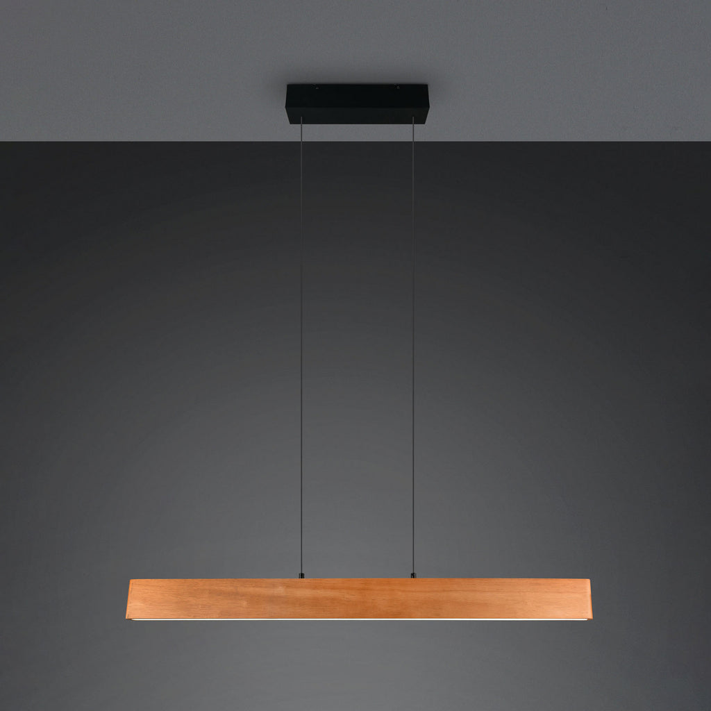 LED pendellampe Edgewood tre dimbar CCT 115 cm montert i rom