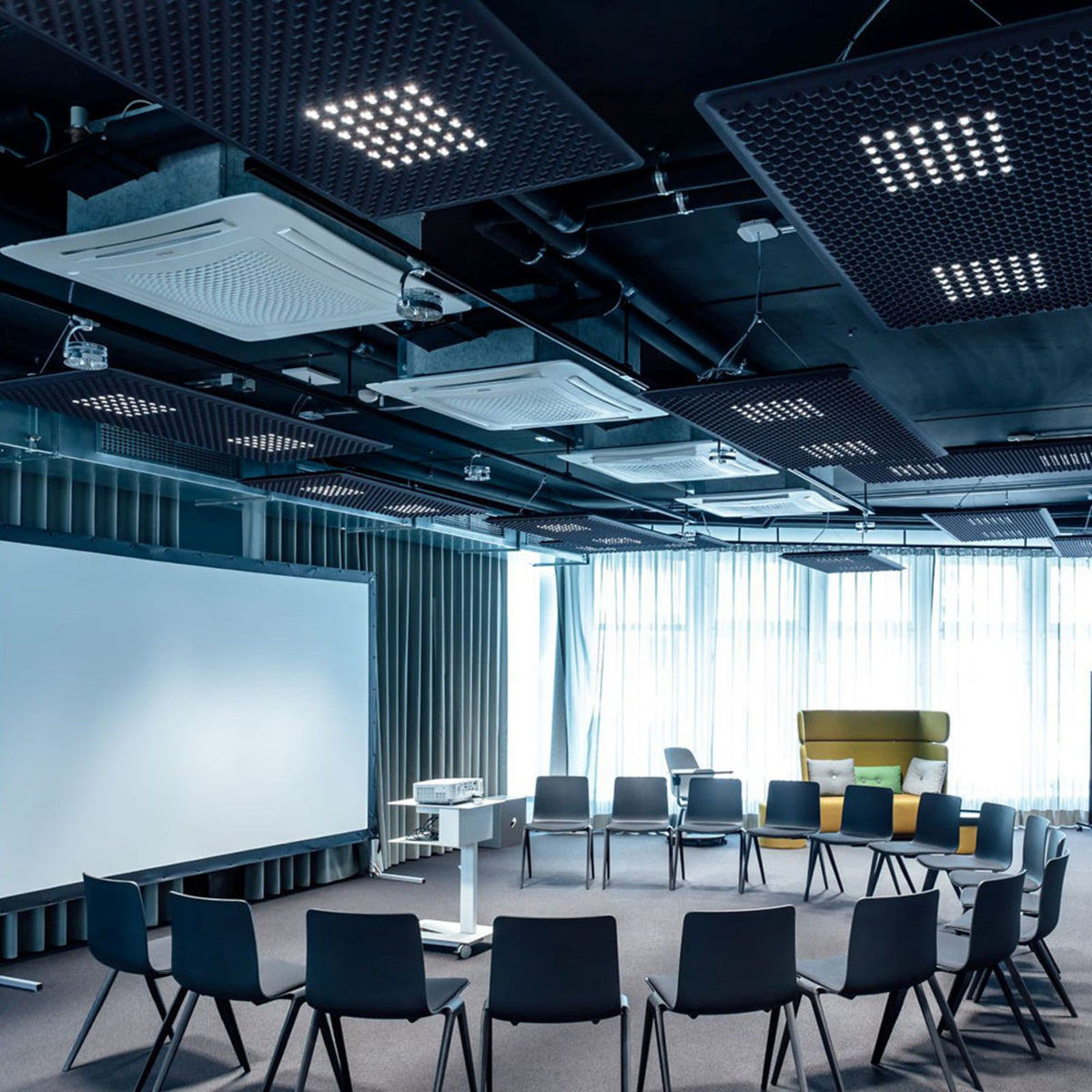 LED pendellampe Eggboard Matrix opp/ned 80 cm dimbar 39W Artemide opphengsløsning