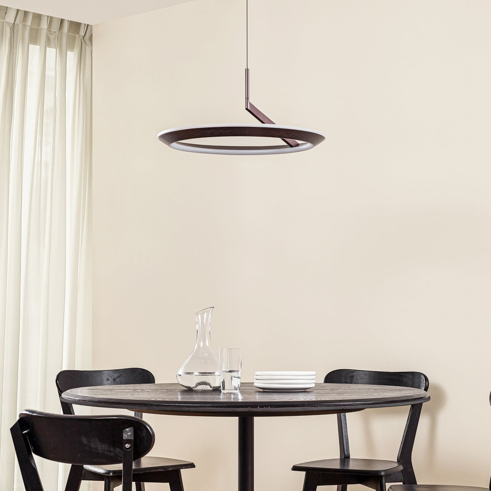 LED pendellampe Eldra dimbar CCT brun Ø56 cm montert