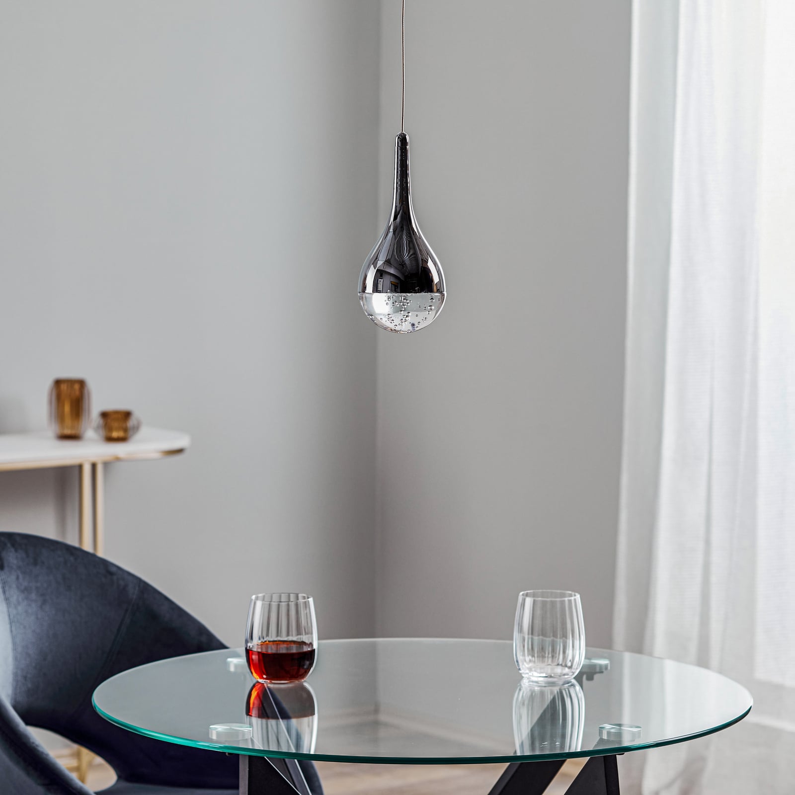 Detalj av LED pendellampe Elie 1-lys krom/glass Ø10 cm