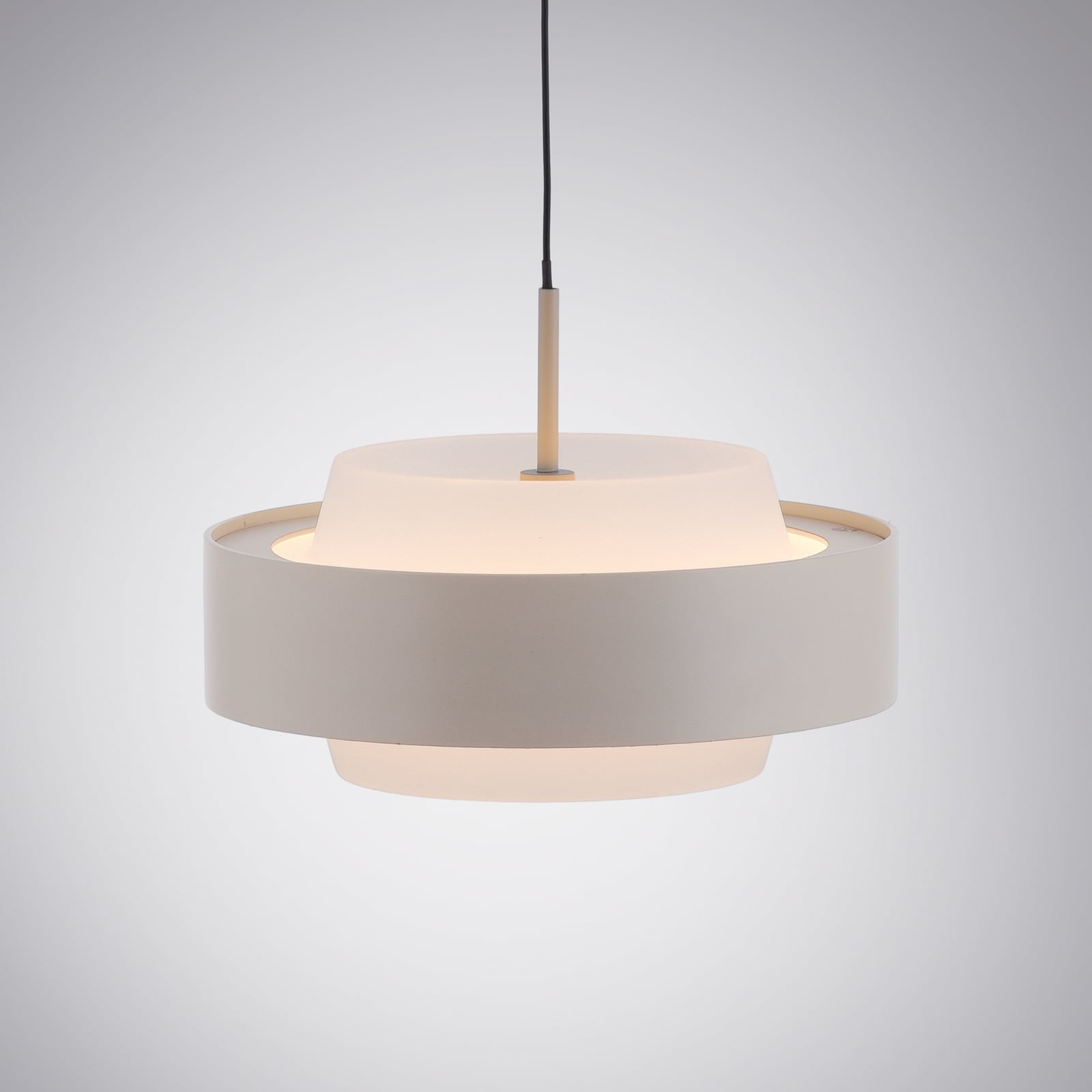 LED pendellampe Elmo dimbar glass beige nærbilde av glass