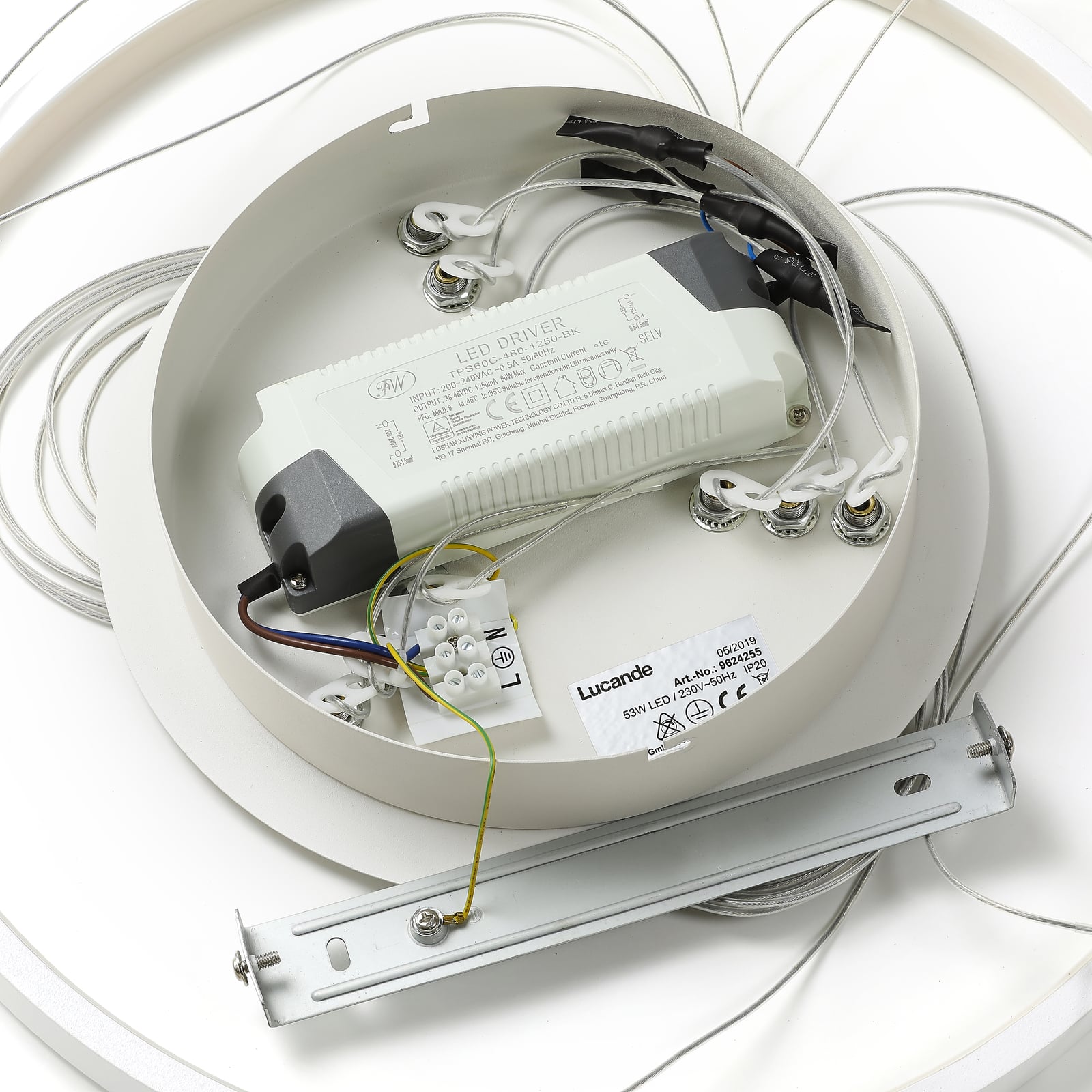 LED pendellampe Ezana 3 ringer dimbar hvit sideprofil
