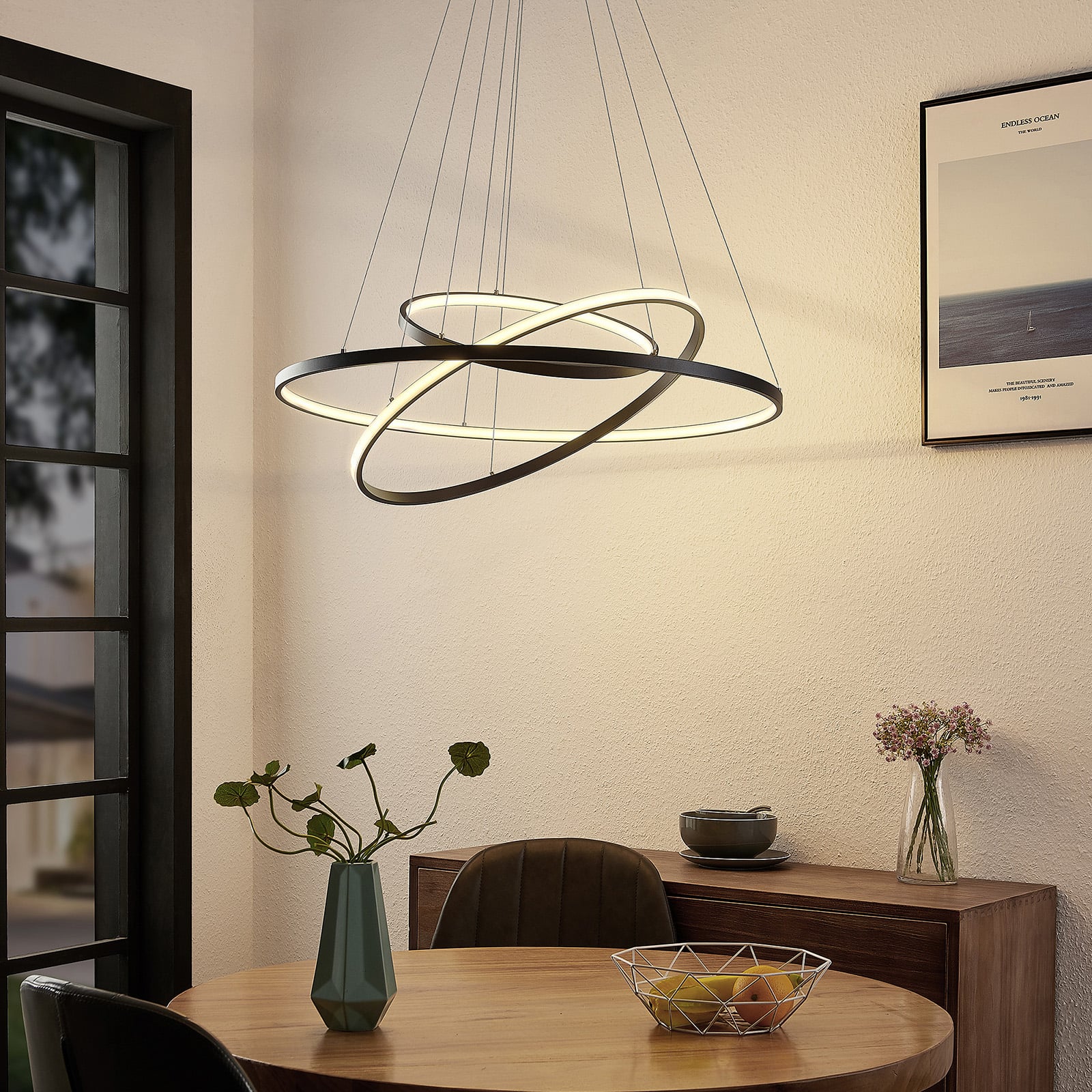 LED pendellampe Ezana 3 ringer dimbar svart bakside