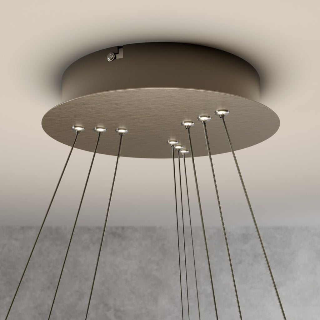 Montert LED pendellampe Ezana nikkel 3 ringer i rom
