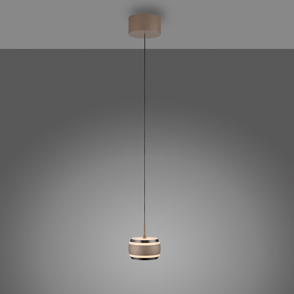 LED pendellampe Falling Rings bronse nærbilde av lyspære